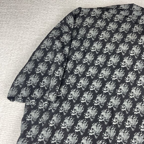 Vtg Request Shirt Mens 2XL Black Button Up Goth Skulls Flames Skate Y2K AOP - Picture 15 of 16